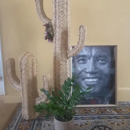 Bourgeois 2 4 Pers Centre Apartman *